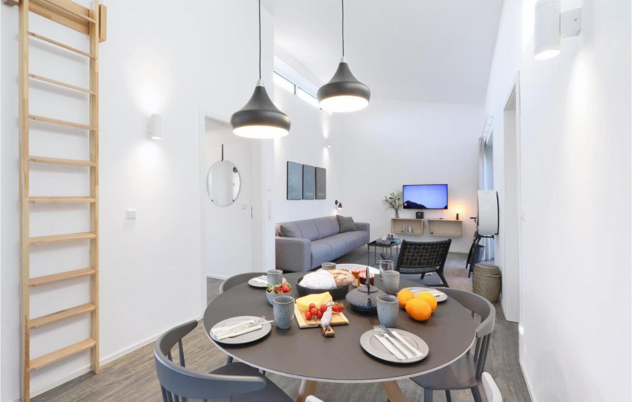 2 Bedroom Awesome Home In Lembruch-Duemmer See Kültér fotó